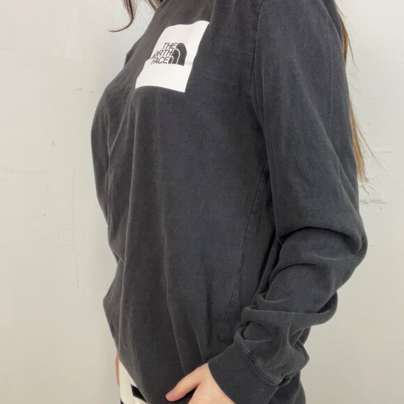L The North Face Black Full Sleeves - Picture 2 of 5